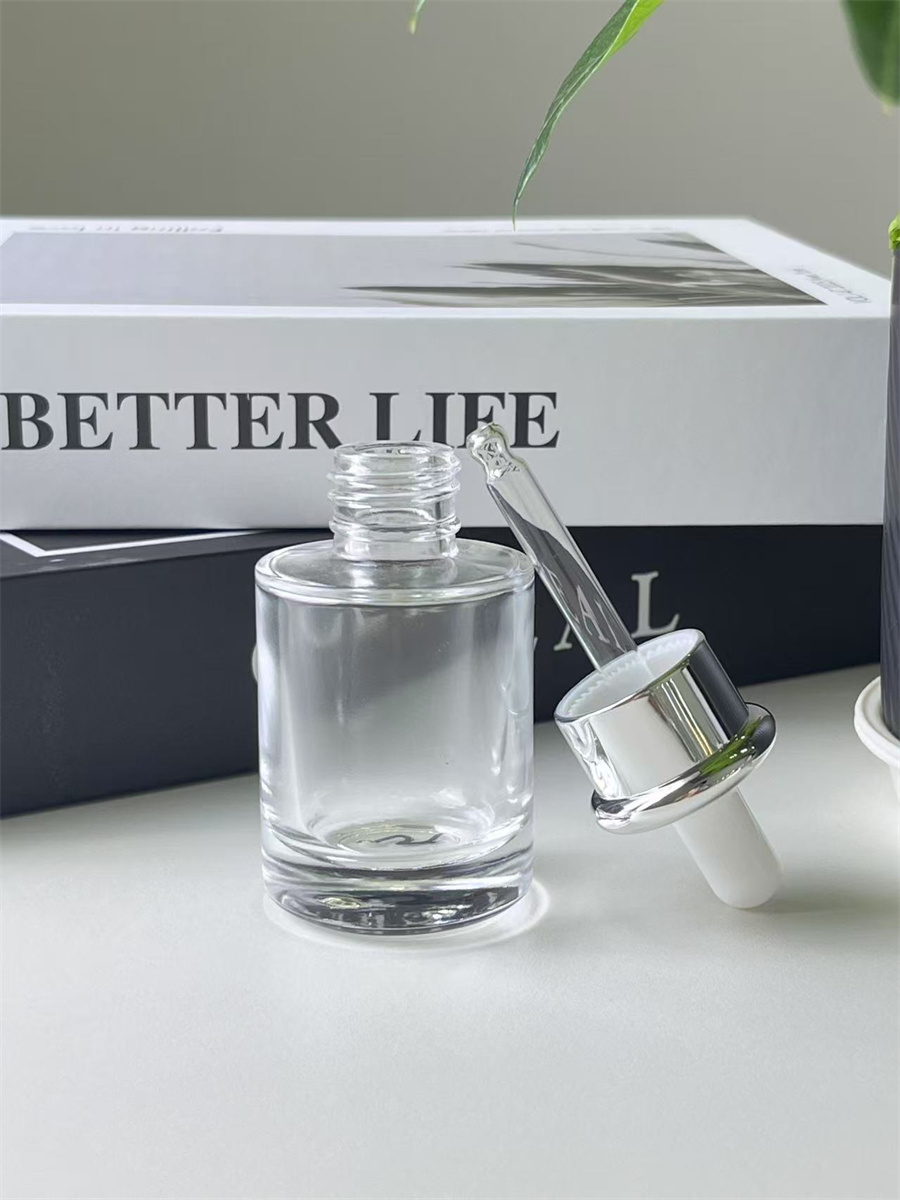 Essential Oil 32