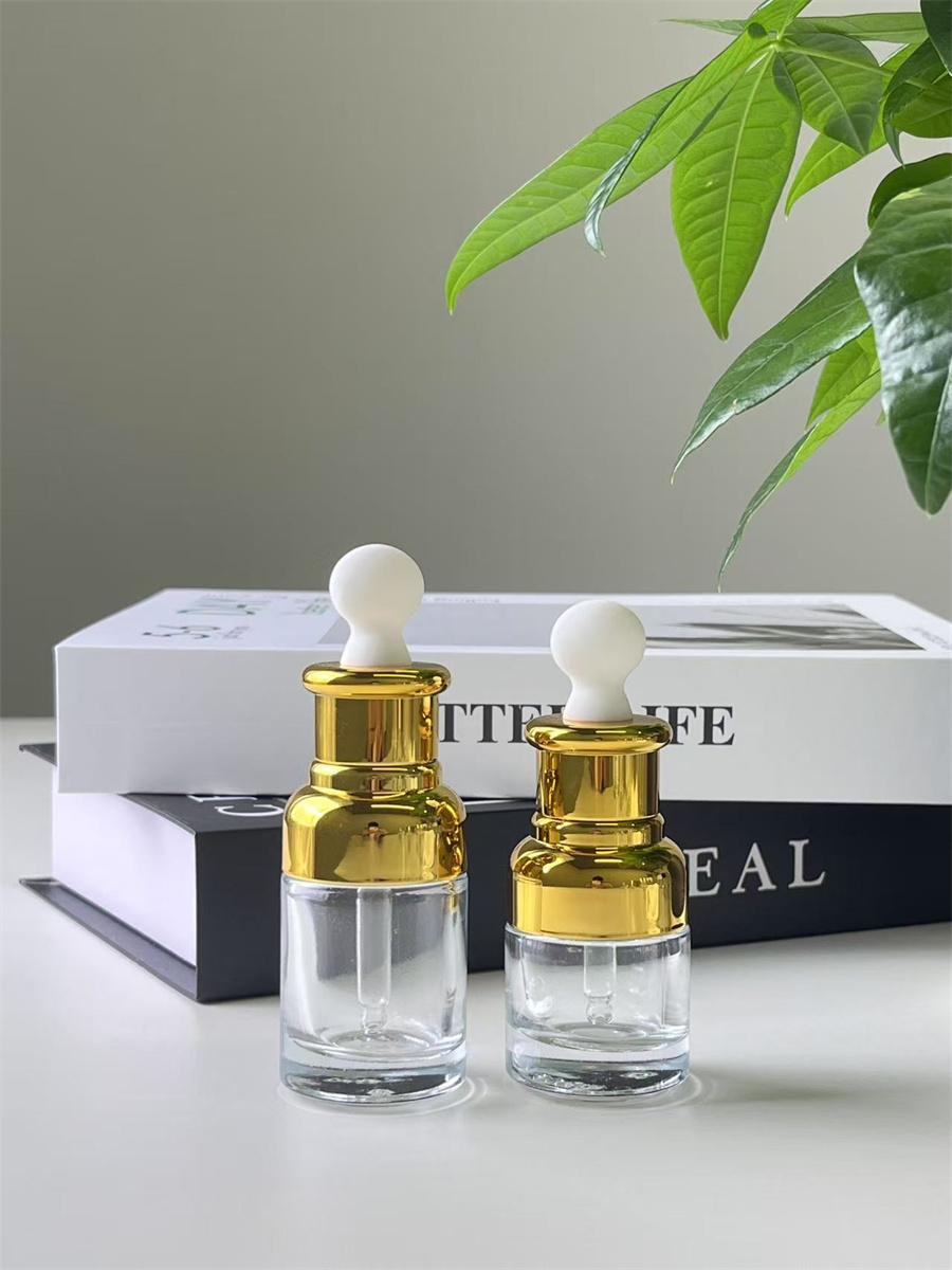 Essential Oil 19